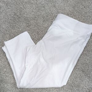 Time and Tru Classic White XXL Capris